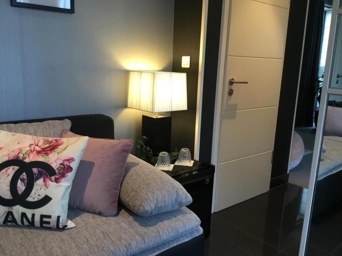 Suite Couture Ernestviller エクステリア 写真